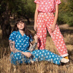 Big Bud Press Short Sleeve Jumpsuit Blue Flower Never Worn (size S)